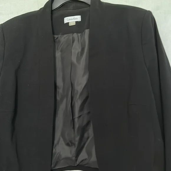 Jacket - Picture 2 of 11